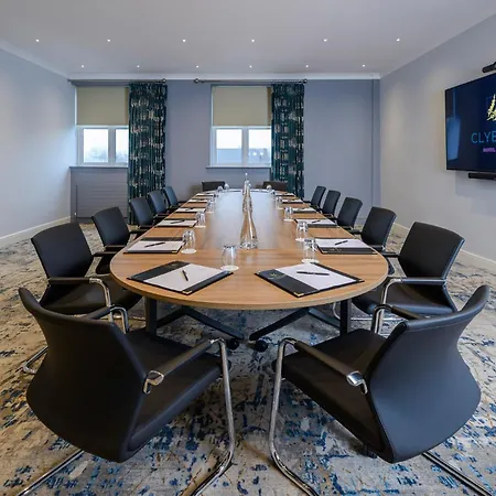 Clybaun Hotel 4*