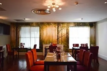 Clybaun Hotel 4*