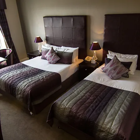 Hotel Clybaun