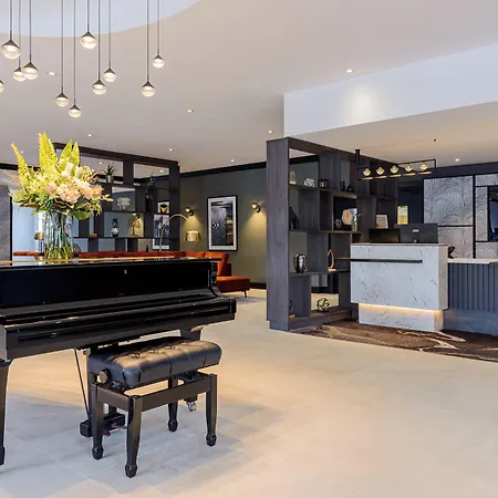 Hotel Clybaun 4*